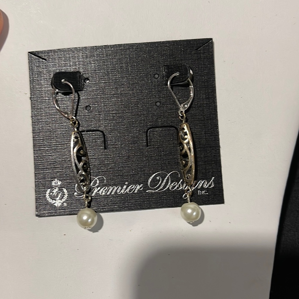 Premier designs earrings